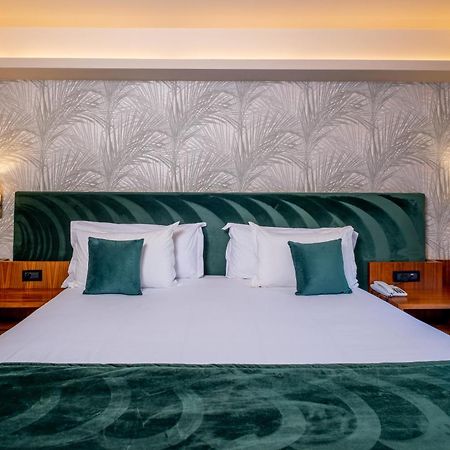 Hotel Kenzi Rose Garden Marrakesh Exterior foto A bedroom at the hotel