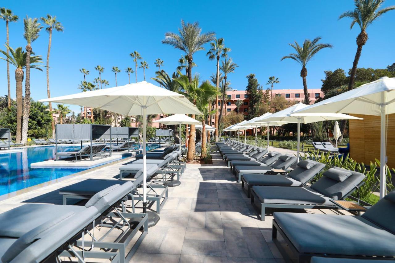 Hotel Kenzi Rose Garden Marrakesh Exterior foto The pool at the hotel